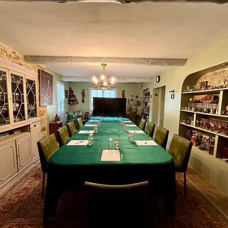 Bed and Breakfast Domaine Du Commandeur Mondragon Экстерьер фото