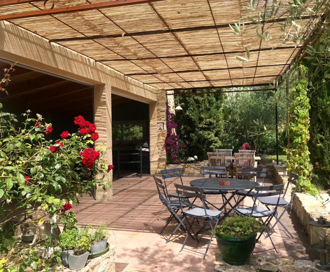 Bed and Breakfast Domaine Du Commandeur Mondragon Экстерьер фото