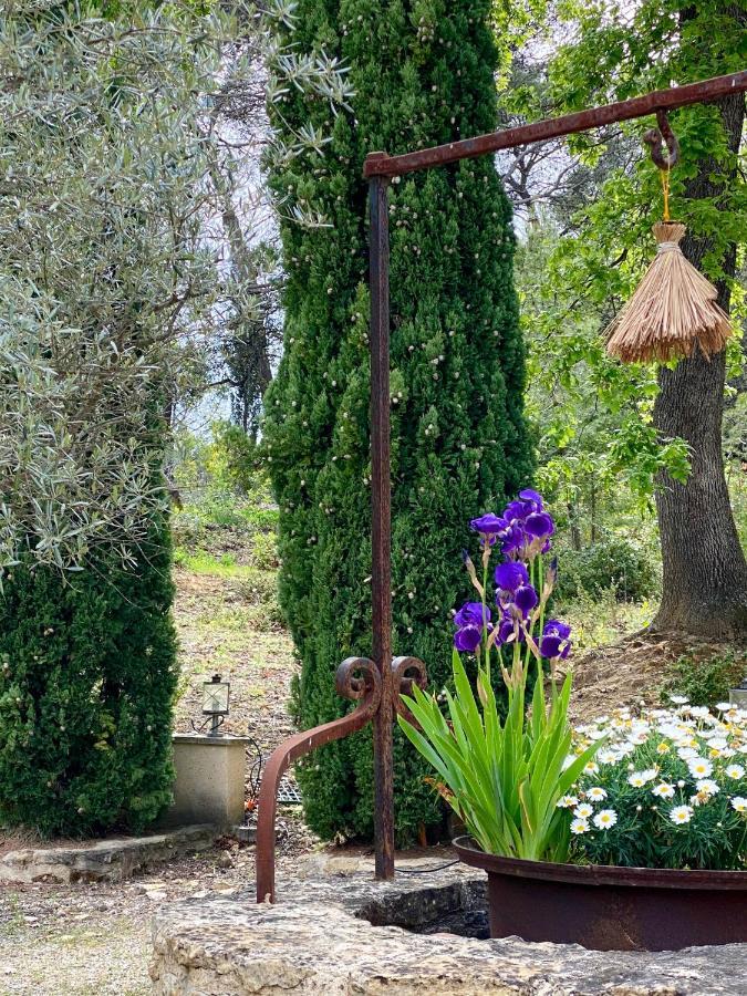 Bed and Breakfast Domaine Du Commandeur Mondragon Экстерьер фото