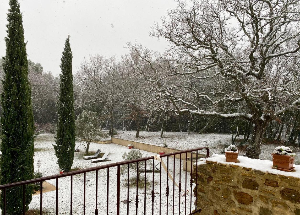 Bed and Breakfast Domaine Du Commandeur Mondragon Экстерьер фото